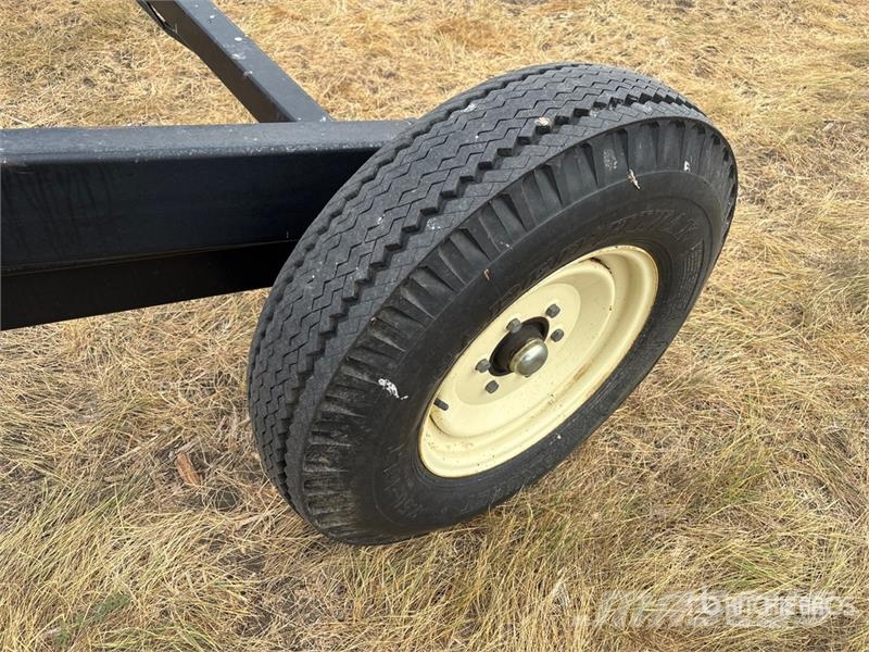 Wheatheart SA1371 13 in x 71 ft Swing Grain Auger Material de transporte