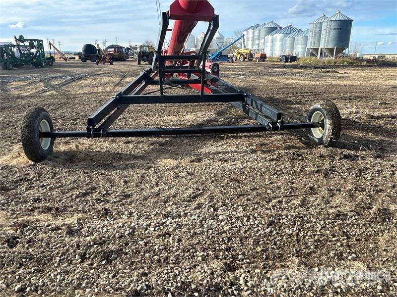 Wheatheart SA1371 13 in x 71 ft Swing Grain Auger Szállító berendezések