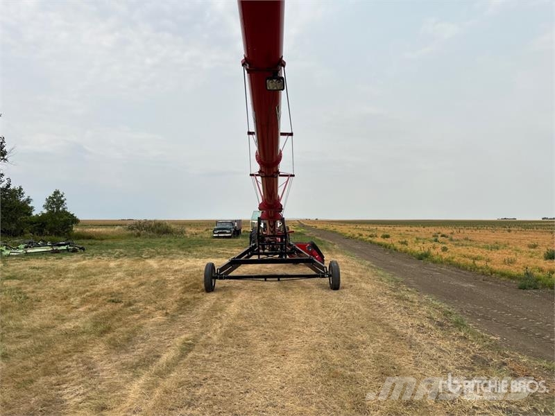 Wheatheart SA1371 13 in x 71 ft Swing Grain Auger Material de transporte