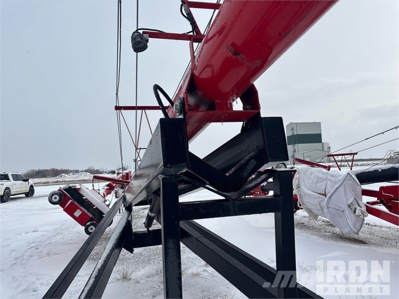 Wheatheart X100-73 10 in x 73 ft 6600 bu Swing Grain Auger Transportna oprema