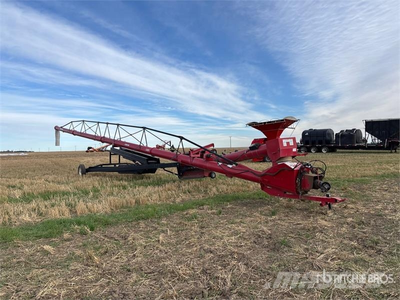 Wheatheart X130-84 13 in x 84 ft Swing Grain Auger Szállító berendezések