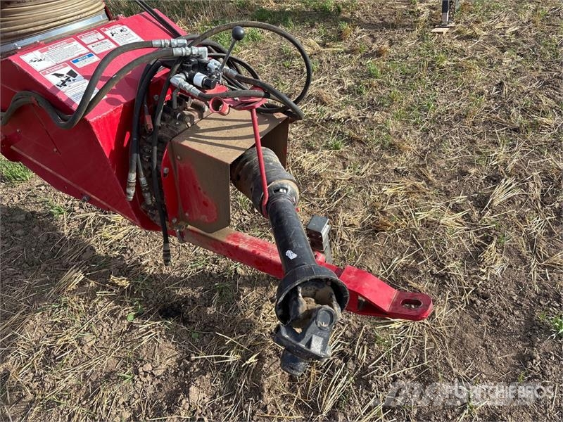 Wheatheart X130-84 13 in x 84 ft Swing Grain Auger Szállító berendezések