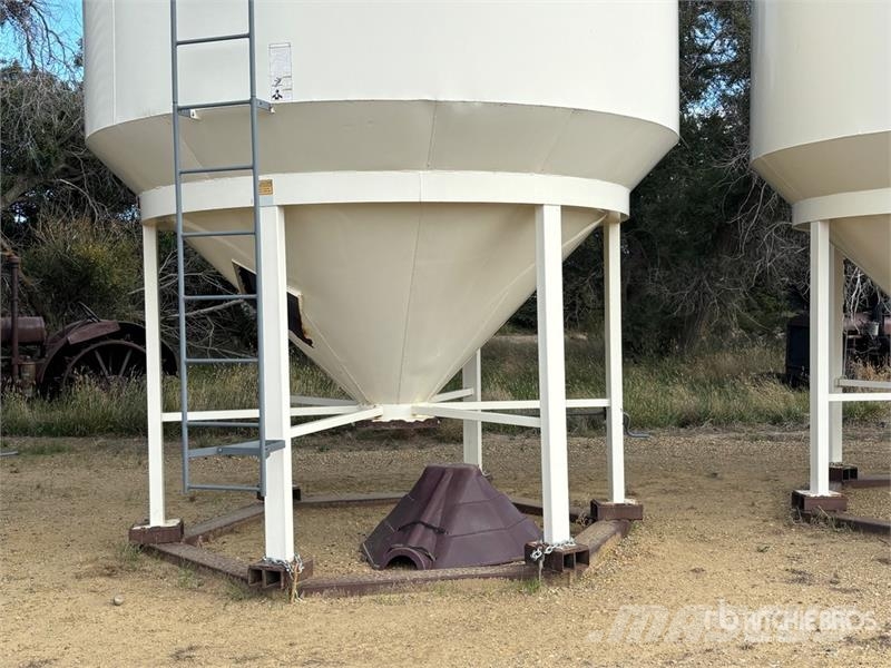Wheatland 1212E +/- 34 ton Smooth Wall Hopper Grai Unidades/máquinas de processamento e armazenamento de culturas - Outros
