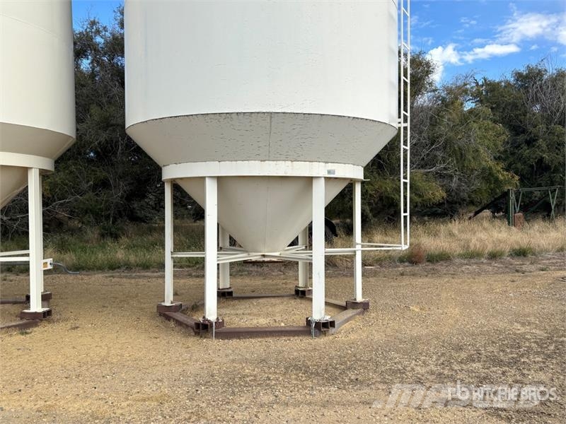 Wheatland 1212E +/- 34 ton Smooth Wall Hopper Grai Unidades/máquinas de processamento e armazenamento de culturas - Outros