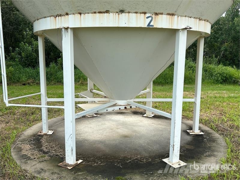 Wheatland +/- 1300 bu Smooth Wall Hopper Grain Bin 곡물 처리가공 및 보관 장치/기계 - 기타