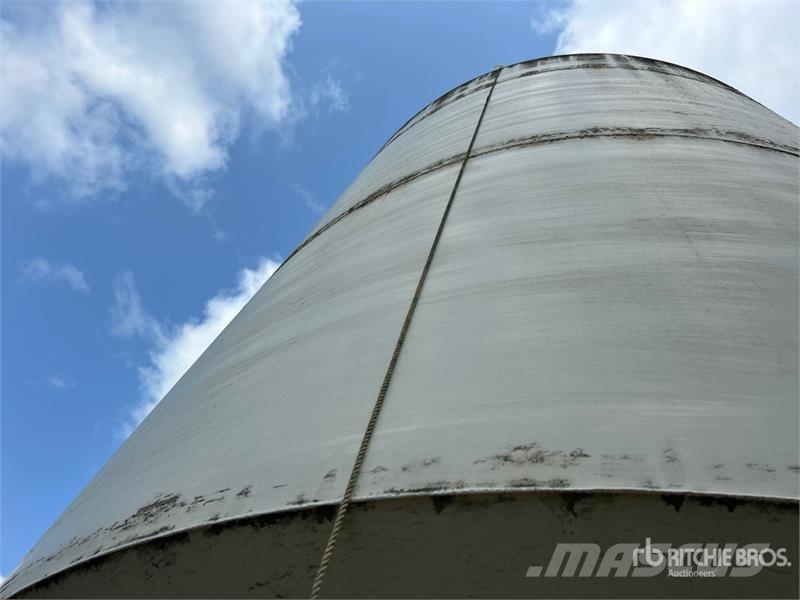 Wheatland +/- 1300 bu Smooth Wall Hopper Grain Bin 곡물 처리가공 및 보관 장치/기계 - 기타