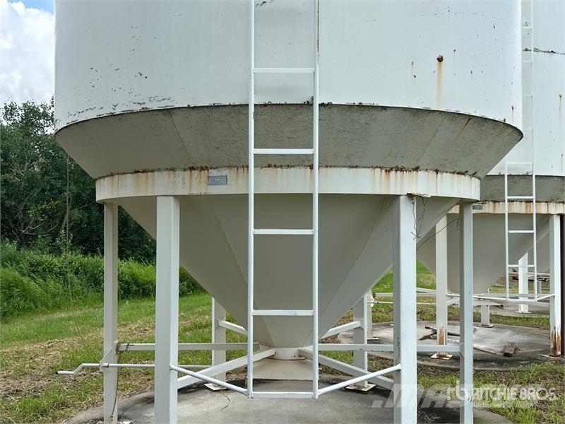 Wheatland +/- 1300 bu Smooth Wall Hopper Grain Bin 곡물 처리가공 및 보관 장치/기계 - 기타