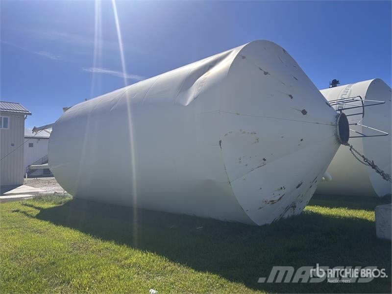  Wheatland 1630EMWIPC Bottom Hopper Fertilizer Bin Muut lannoituskoneet ja lisävarusteet