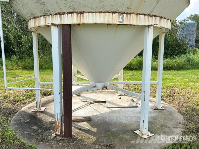 Wheatland +/- 50 ton Smooth Wall Hopper Grain Bin 곡물 처리가공 및 보관 장치/기계 - 기타