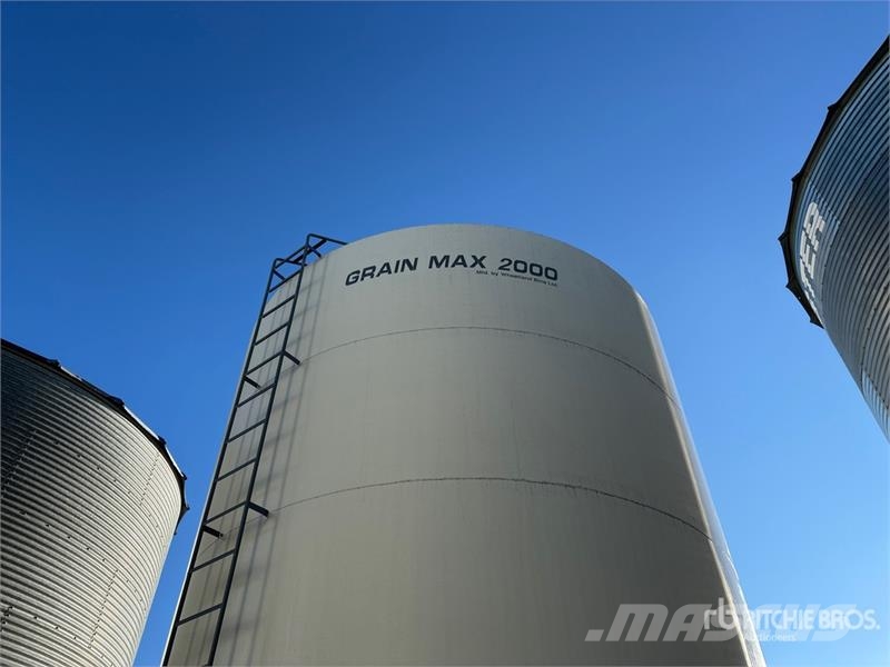  Wheatland Grain Max 2000 +/- 2000 bu Smooth Wall H وحدات / آلات معالجة المحاصيل وتخزينها - أخرى