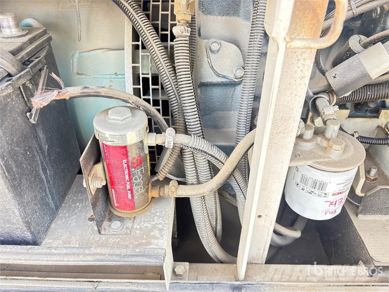 Whisperwatt DCA- 15SPXU4F 15 kW Mobile Generator Set (Inoperab Generadores diesel