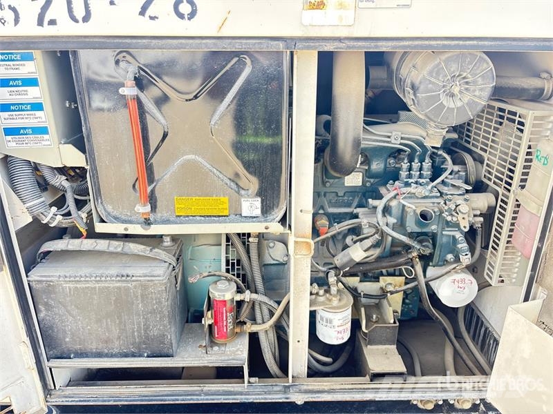 Whisperwatt DCA- 15SPXU4F 15 kW Mobile Generator Set (Inoperab Generadores diesel