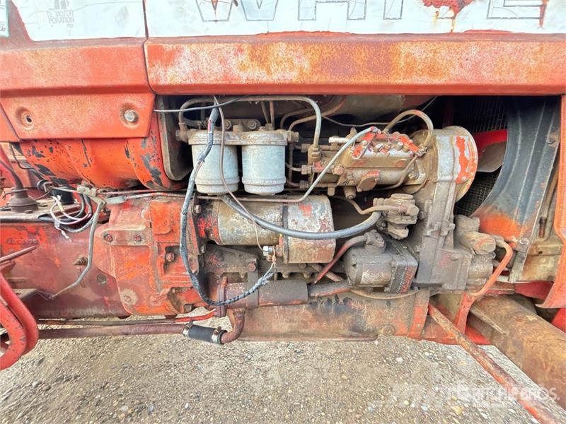 White 1370 2WD Utility Tractor Kleintraktoren