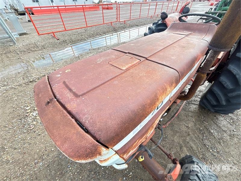 White 1370 2WD Utility Tractor Kleintraktoren