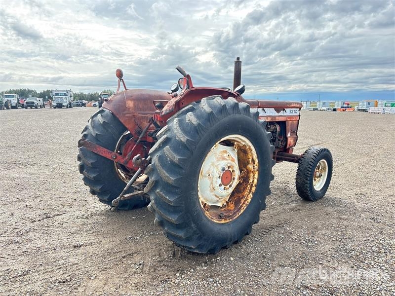 White 1370 2WD Utility Tractor Kleintraktoren