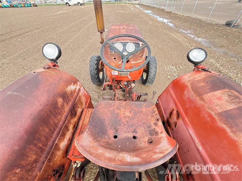 White 1370 2WD Utility Tractor Kleintraktoren