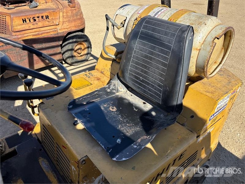 White Cushion Tire Forklift Інше