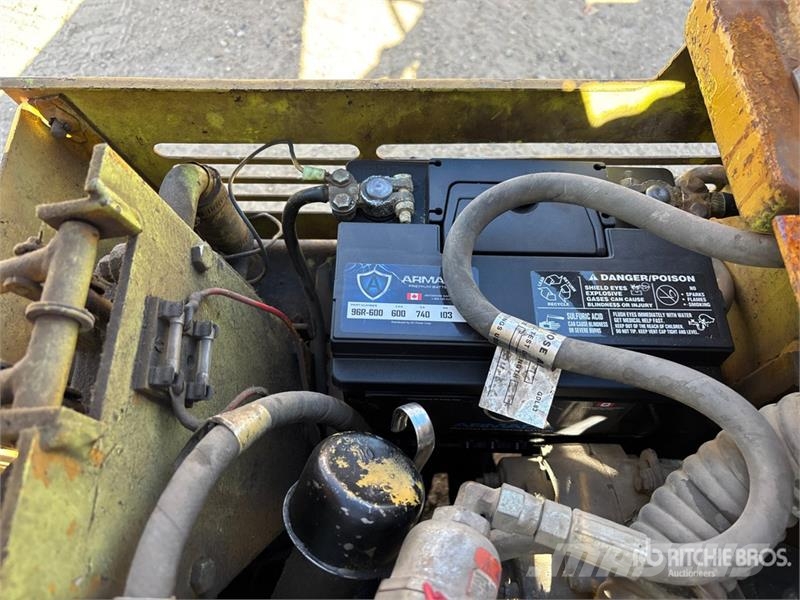 White Cushion Tire Forklift Інше