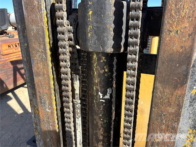 White Cushion Tire Forklift Інше