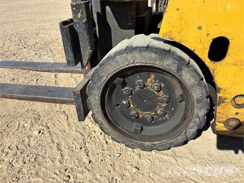 White Cushion Tire Forklift Інше