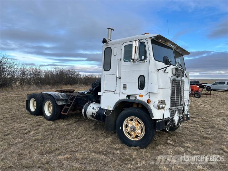 White Freightliner 6x4 Winch Truck Šleperi za vozila