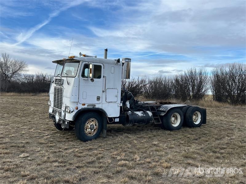 White Freightliner 6x4 Winch Truck Šleperi za vozila