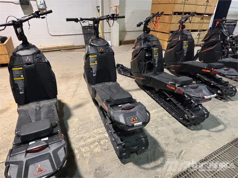  Widescape WS250 EFI Snowmobile Snøscootere