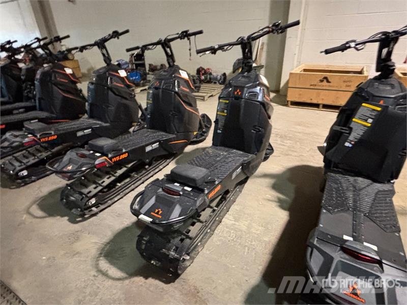 Widescape WS250 EFI Stand Up Snowmobile Снегоходы