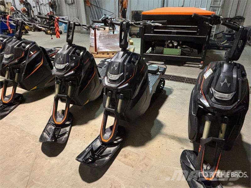 Widescape WS250 EFI Stand Up Snowmobile Snøscootere