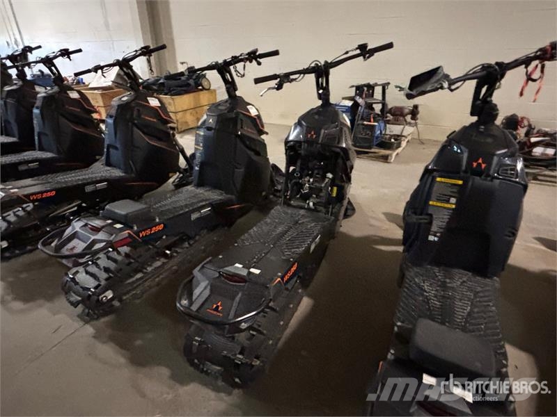 Widescape WS250 EFI Stand Up Snowmobile Snøscootere