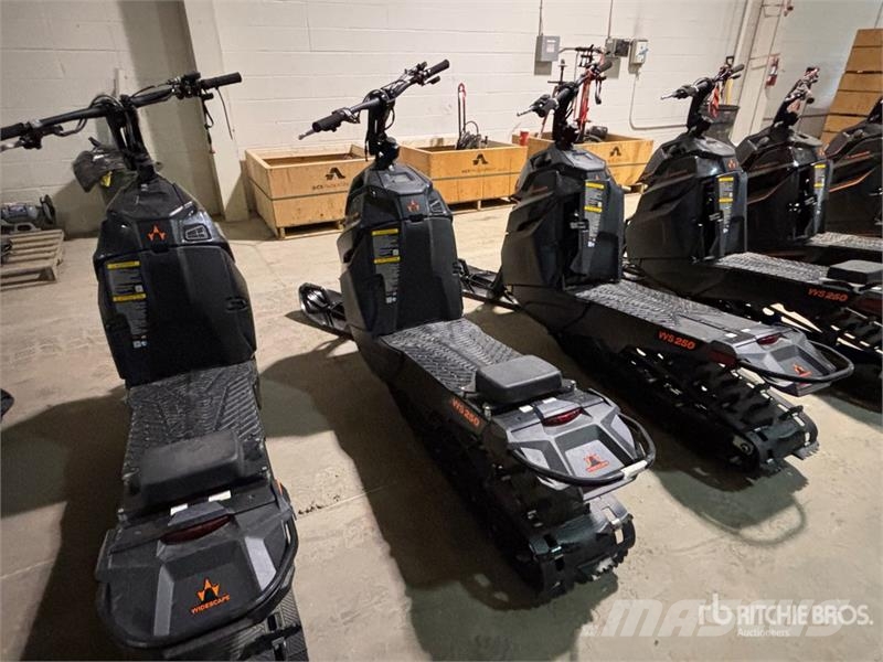 Widescape WS250 EFI Stand Up Snowmobile Снегоходы