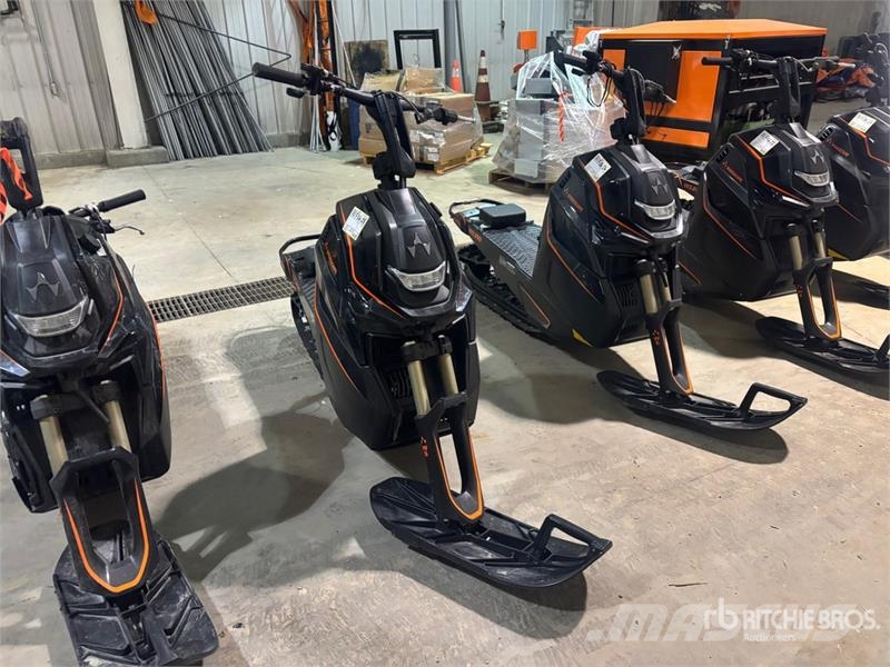 Widescape WS250 EFI Stand Up Snowmobile Snøscootere