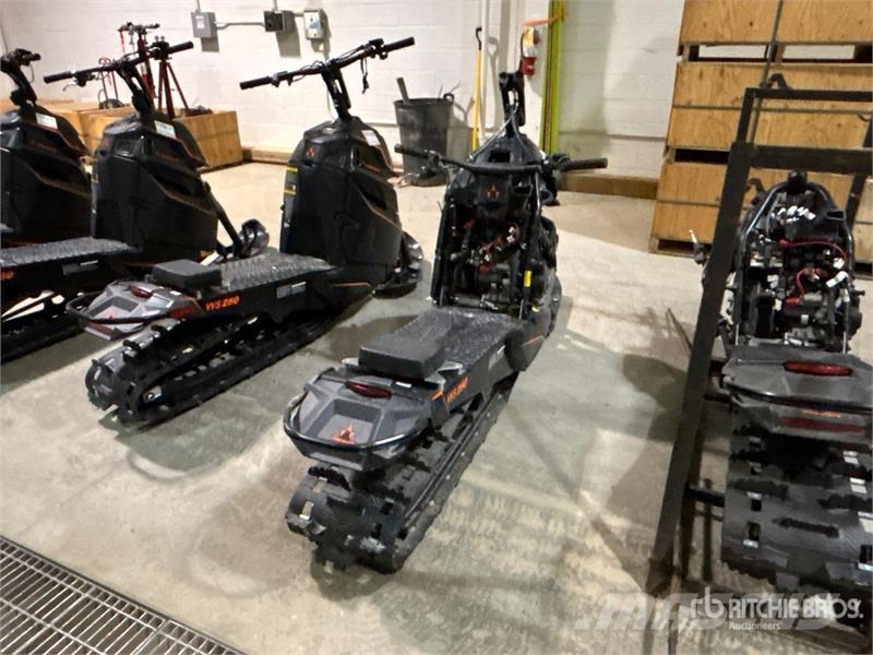  Widescape WS250 Stand Up Snowmobile كاسحات الجليد