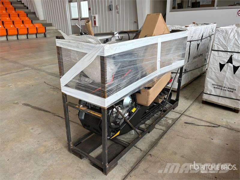 Widescape WS250 Stand On Snowmobile Снігоходи