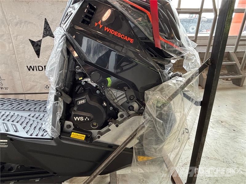 Widescape WS250 Stand On Snowmobile Снігоходи