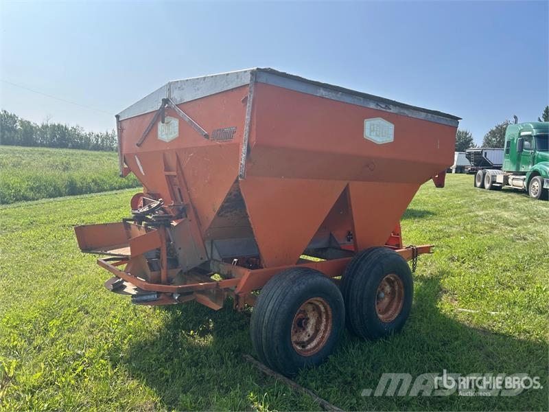 Wilmar T/A Fertilizer Spreader Ruiskulannoittimet