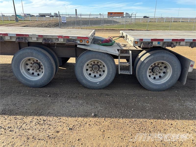 Wilson 32 ft Super B-Train Lead Flatbed Trailer Прицепы-платформы/боковая разгрузка