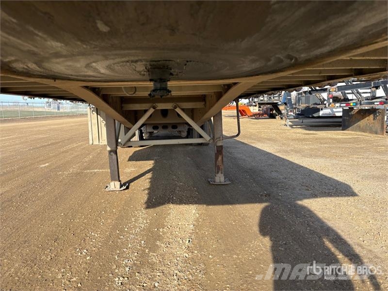 Wilson 32 ft Super B-Train Lead Flatbed Trailer Прицепы-платформы/боковая разгрузка