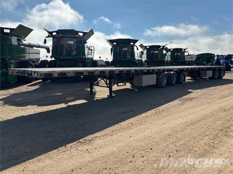 Wilson 32 ft Super B-Train Lead Flatbed Trailer Platformas/izkraušana no sāniem