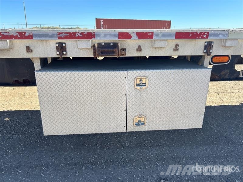 Wilson 48 ft T/A Flatbed Trailer Прицепы-платформы/боковая разгрузка