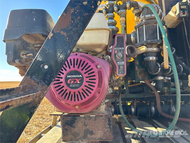 Wilson 48 ft T/A Sprayer Tender Step Deck Trailer لوادر منخفضة