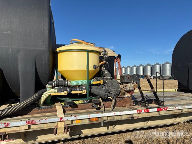 Wilson 48 ft T/A Sprayer Tender Step Deck Trailer لوادر منخفضة