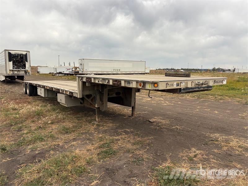 Wilson 48 ft T/A Spread Axle Step Deck Trailer Low loaders