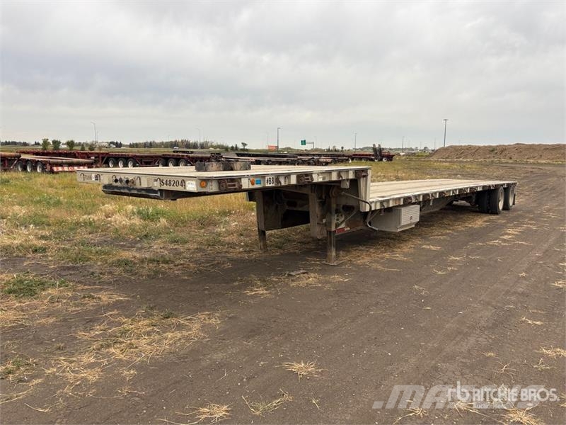 Wilson 48 ft T/A Spread Axle Step Deck Trailer Low loaders