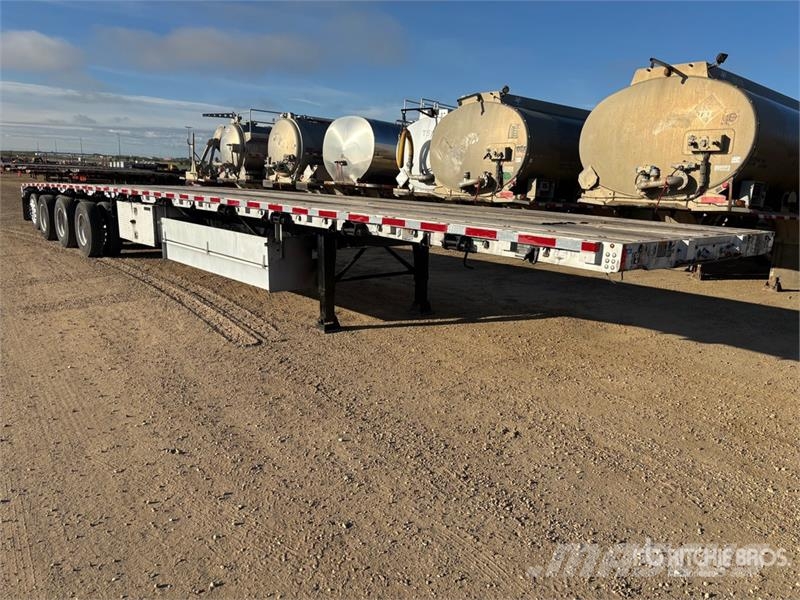 Wilson 53 ft Quad/A Flatbed Trailer Platformy / Przyczepy z otwieranymi burtami