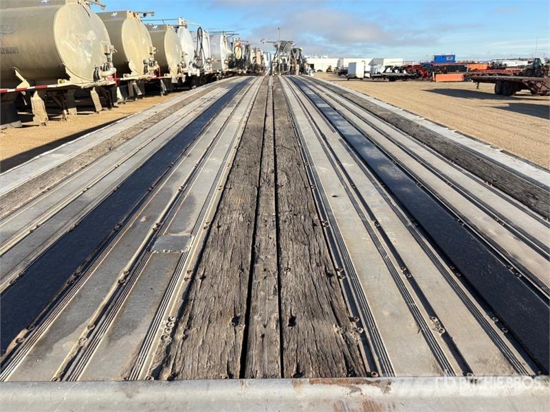 Wilson 53 ft Quad/A Flatbed Trailer Platformy / Przyczepy z otwieranymi burtami