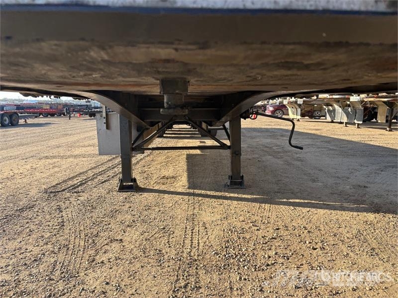 Wilson 53 ft Quad/A Flatbed Trailer Platformy / Przyczepy z otwieranymi burtami