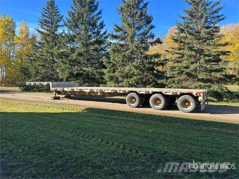 Wilson CFD900 80000 lb 48 ft Tri/A Step Deck Trailer Niski utovarivači