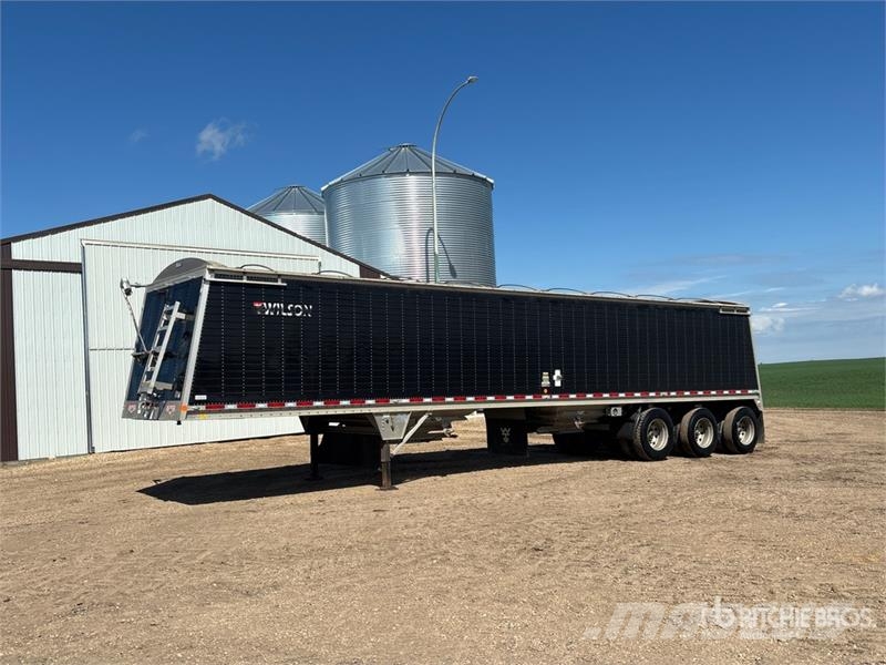 Wilson Commander 45 ft Tri/A Grain Trailer Prikolice za zrno
