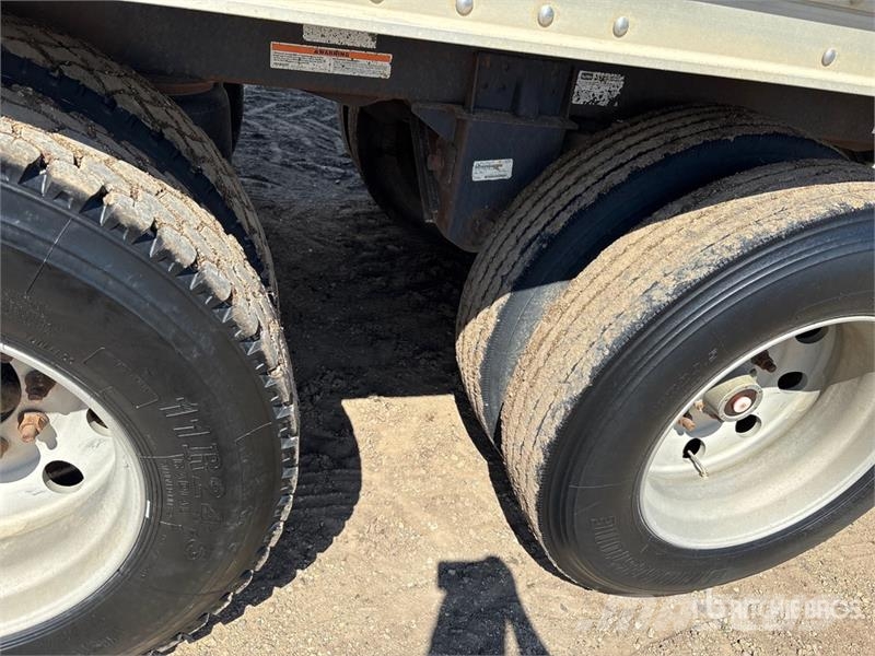 Wilson Commander 45 ft Tri/A Grain Trailer Prikolice za zrno